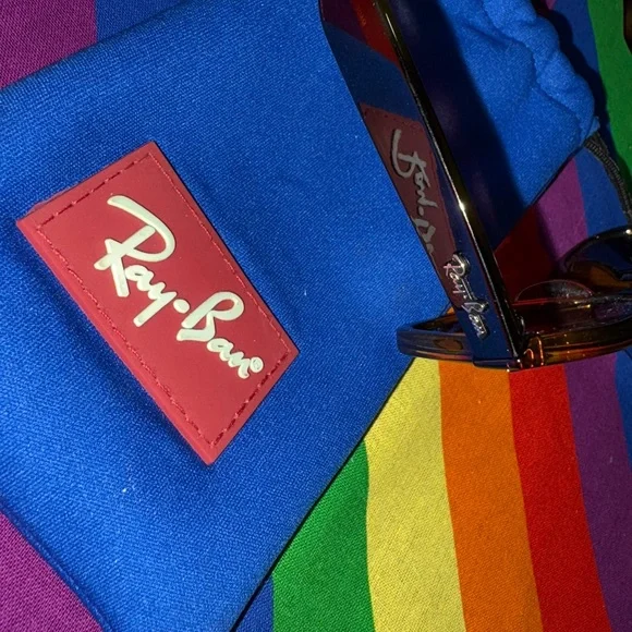 Ray-Ban Dark Brown Sunglasses with Case Like New never worn wear from storage
